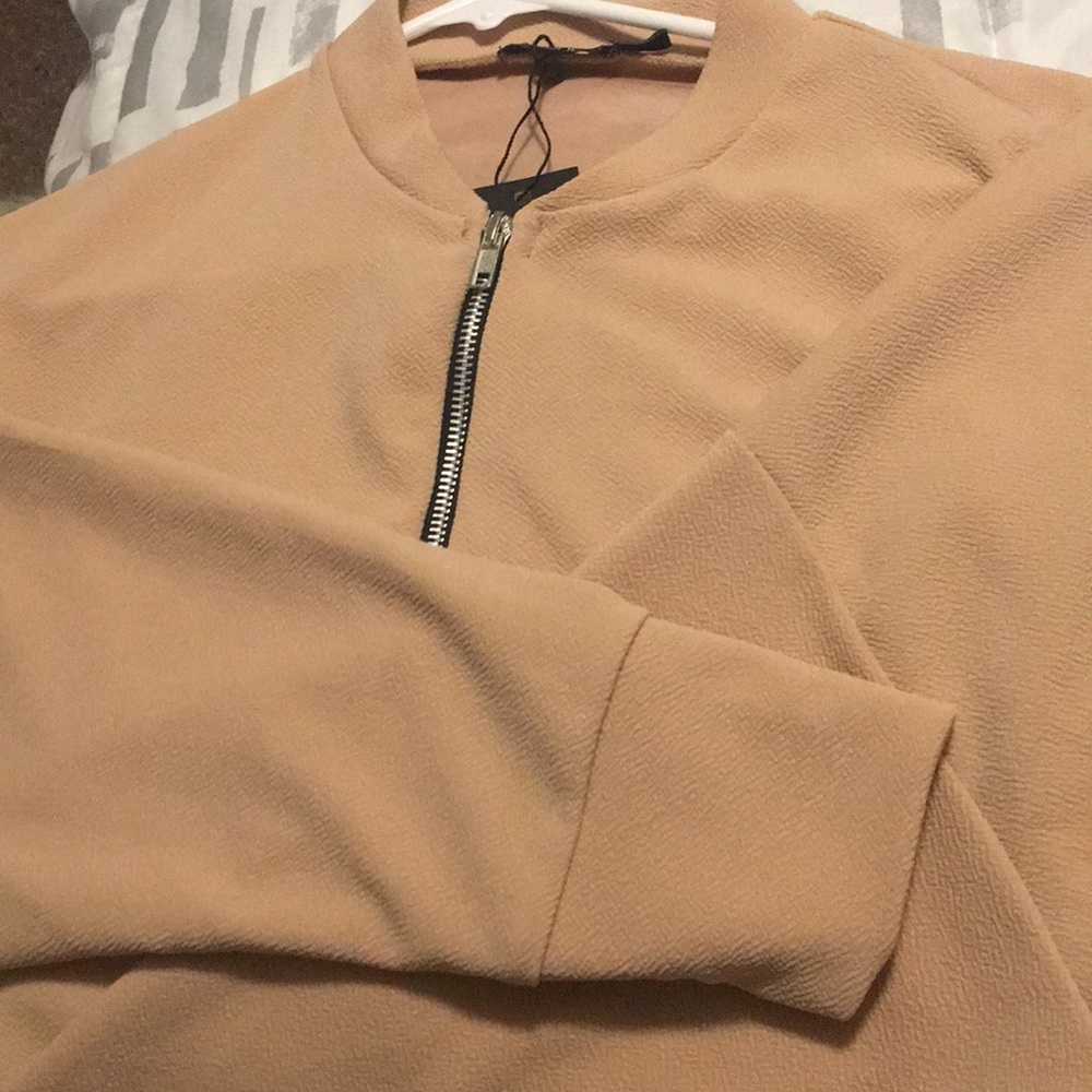Batwing Jacket - Picture 2 of 3